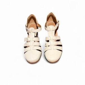 Clarks Cream fisherman sandal chunky Heels